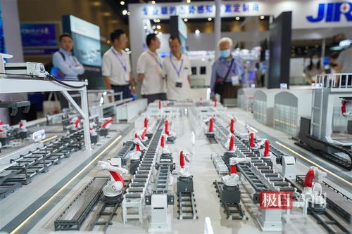 2024中國(guó)光谷光電子信息產(chǎn)業(yè)創(chuàng)新發(fā)展大會(huì)啟幕，十大項(xiàng)目簽約總額達(dá)386億元